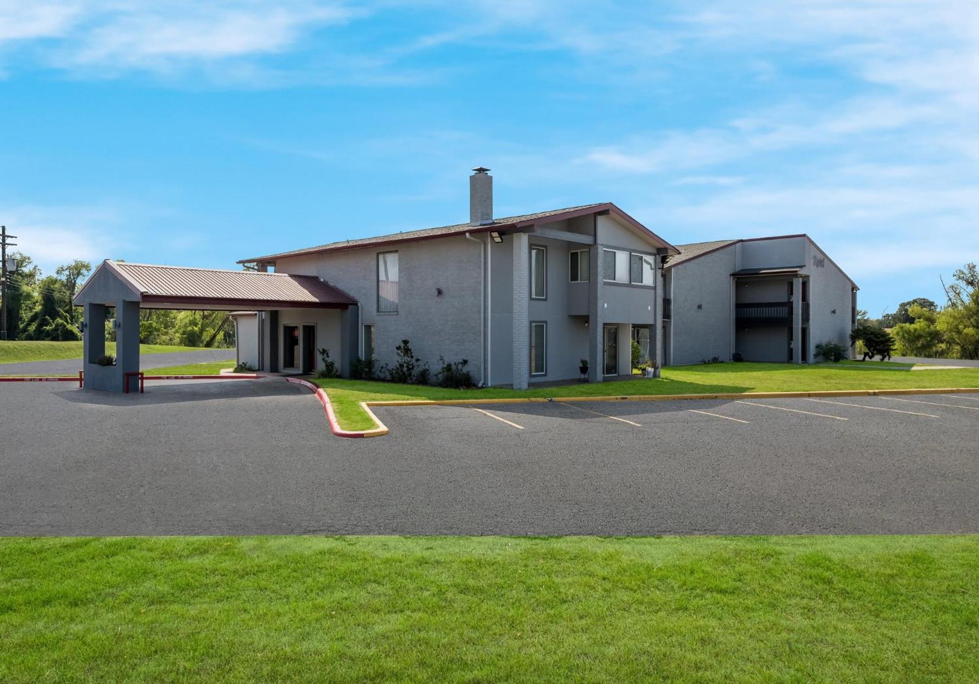 Red Roof Inn Madisonville Exterior foto